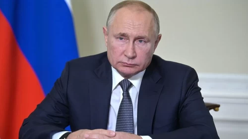 Putin'den İran'ın yeni liderine ilk mesaj: 'Babanızın izinden gideceksiniz'