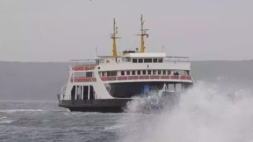 Yarınki feribot seferlerine iptal kararı