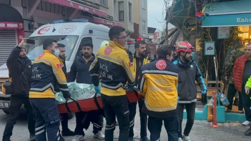 Fatih’te sabaha karşı yangın: 1 ölü, çok sayıda yaralı var!