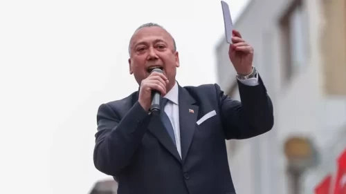 Uşak Belediye Başkanı Özkan Yalım tutuklama talebiyle sevk edildi