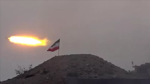 İran Devrim Muhafızları Ordusu'ndan ABD'ye mesaj!