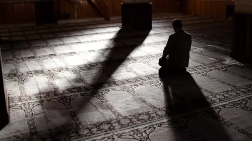 Ramazanın son 10 günü itikaf nasıl yapılır? Evde itikaf olur mu? Diyanet bilgisi