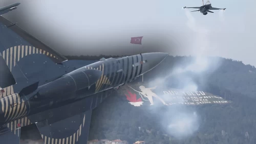 SOLOTÜRK, Çanakkale semalarında nefes kesti!