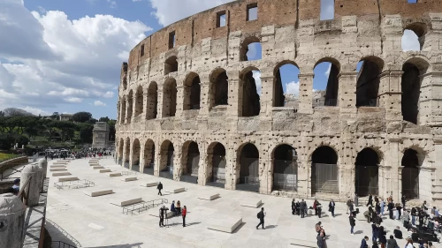 Kolezyum'un güney koridorları yeniden ziyarete açıldı