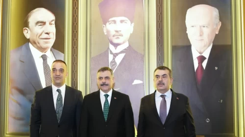 Bakan Çiftçi ve Bakan Tekin MHP Erzurum İl Başkanlığını ziyaret etti