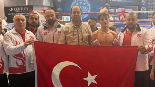 Milli sporcu Arda Yıldırım'dan İtalya'da altın madalya
