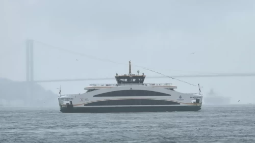 İstanbul'a sis çöktü!