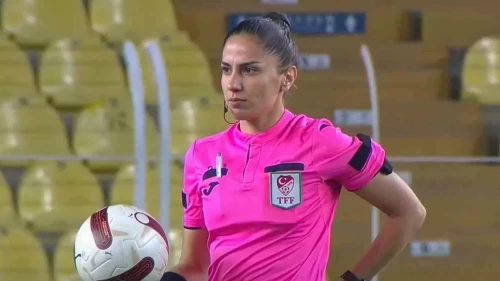 22 yıl aranın ardından Süper Lig'de ilk!