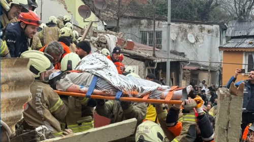 Fatih’te dehşet anları: Patlamayla sarsılan 2 bina yerle bir oldu! İşte son durum