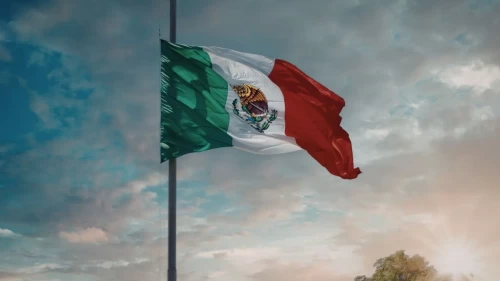 Meksika donanması Küba'ya giden insani yardım teknelerini arıyor