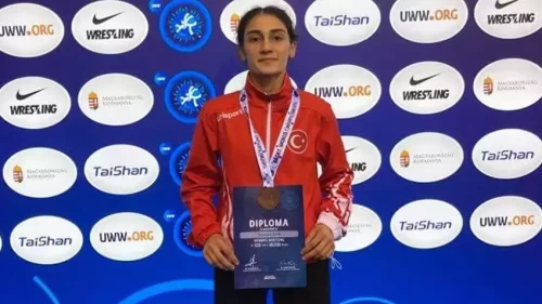 Şevval Çayır'dan Sırbistan'da bronz madalya