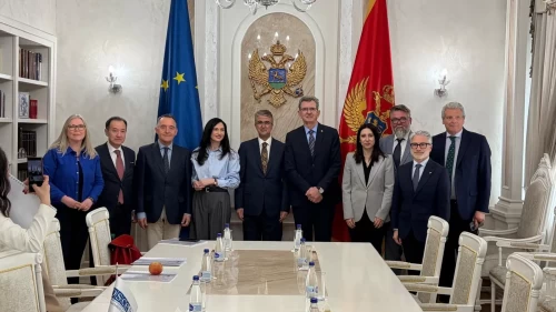 MHP'li Kamil Aydın’dan Karadağ’da kritik temaslar