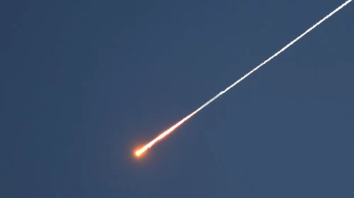 İran’dan bir saatte ikinci dalga! Necef bölgesi füze yağmuru altında