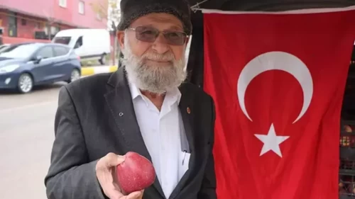 76 yaşında 1800 kilometre yolculuk! Çocukları sevindirmek için Şam'a gitti