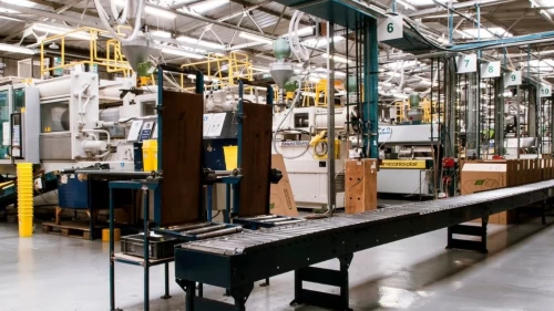 Hizmet sektöründe çift yönlü yükseliş