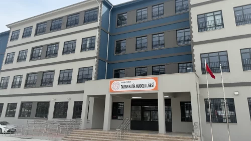 Mersin'de facianın eşiğinden dönüldü! Okul idaresinin dikkati katliamı önledi