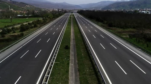 TAG Otoyolu ve Çayeli Tüneli'ne dikkat!