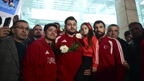 Avrupa'da Türklerin fırtınası: Nisan ayında 6 şampiyonluk, onlarca madalya aldık!