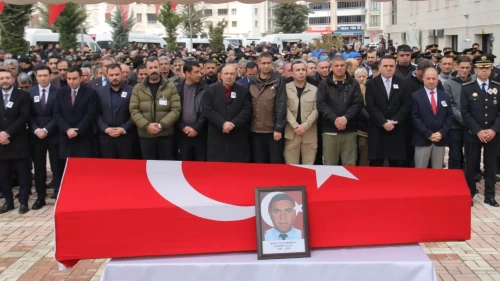 Şehit polis Elazığ'da son yolculuğuna uğurlandı