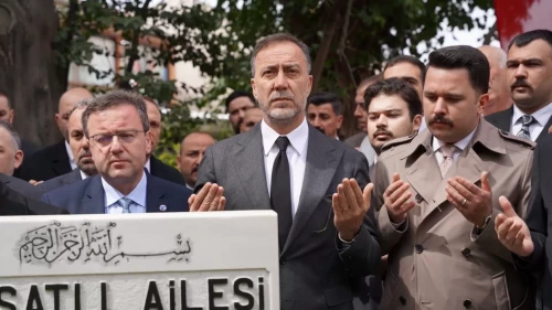 MHP İstanbul’da Volkan Yılmaz dönemi dualarla başladı: Şehit Başkan Haşatlı’ya vefa ziyareti