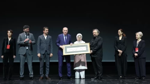 Eminevim’den kültür ve sanata önemli destek!