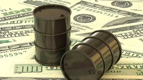 Brent petrolün varili 103,60 dolardan işlem görüyor