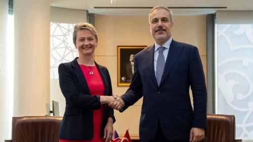 Dışişleri Bakanı Fidan'dan İngiltere'ye kritik ziyaret!