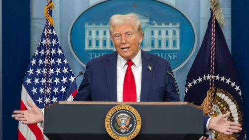 Trump’tan zaman resti: 'Dünya kadar vaktim var ama İran'ın yok'