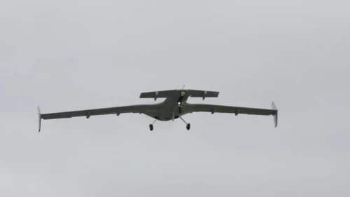 İran enkaz üzerinden Körfez ülkelerini işaret etti