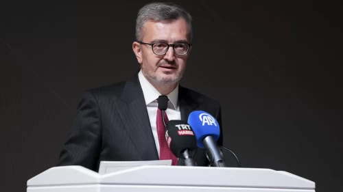 İletişim Başkanı Duran'dan yapay zeka mesajı: 'Türkiye dönüşümün öncülerinden olacak'