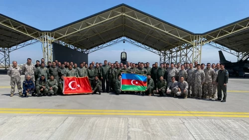 Türk jetleri Azerbaycan semalarında! TURAZ Kartalı Tatbikatı başladı