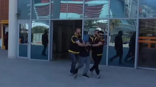 İskenderun’da satırlı saldırı