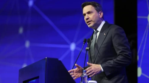 Bakan Bayraktar açıkladı: Sadece motorin değil, tüm sistem değişiyor