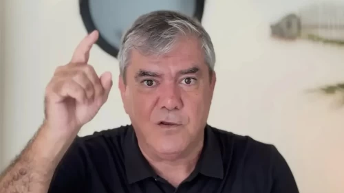 Sanat, siyaset ve medya dünyası CHP zorbalığının hedefinde! Küfür yetmedi, kapının önüne koyuldu! İşte o kişi ve nasibini alan diğer isimler