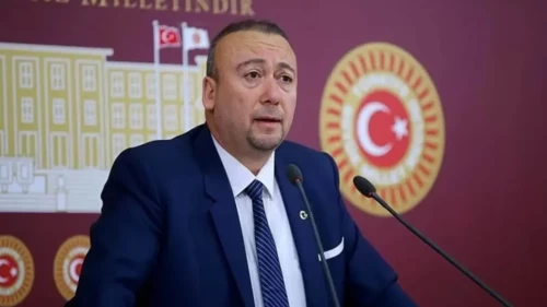 Meğer CHP Uşak Merkez İlçe Teşkilatı, Özkan Yalım'ı "Sonu kötü olacak" diyerek şikâyet etmiş, bakın CHP Genel Merkezi ne yapmış...