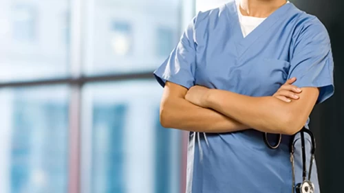 İngiltere’de sağlık krizi: Hemşireler doktor yerine görevlendiriliyor