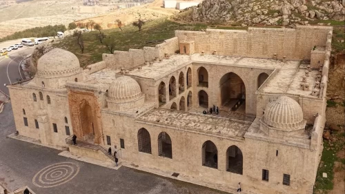 Yüzyıllar sonra yeniden eğitim yuvasına dönüştü