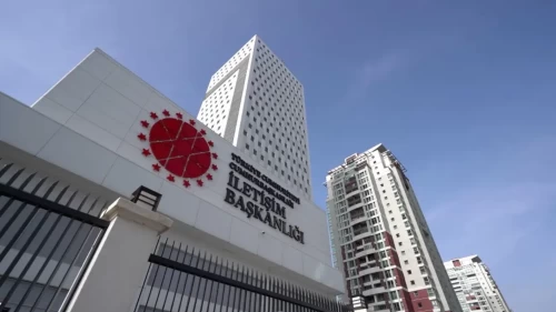 AVM'lere girişler ücretli mi oluyor?  İletişim Başkanlığı son noktayı koydu