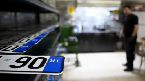 Plakalarda hiç kimsenin beklemediği değişiklik!