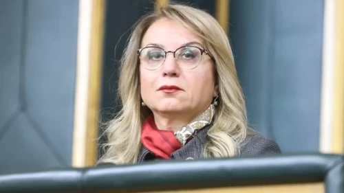 MHP'li Filiz Kılıç'tan Bakanlıklara çağrı: Çocukluklarımız tehlike altında