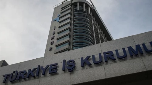 Binlerce kişiye iş kapısı! İŞKUR KPSS şartsız personel alımı ilanlarını duyurdu