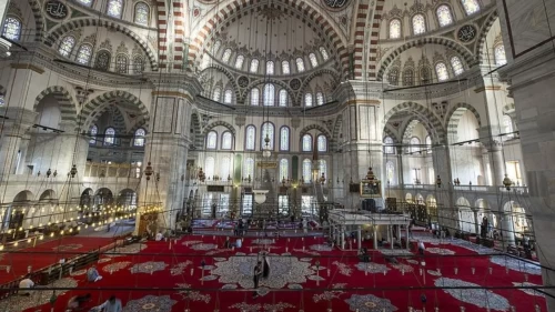1453 Genç Hafız 1453 Hatm-i Şerif ile fetih ruhu ihya edildi