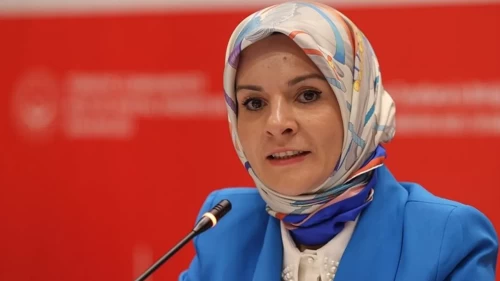 Bakan Göktaş'tan Kulalı gençlere müjdeli yanıt: Sizler en büyük umut kaynağımızsınız