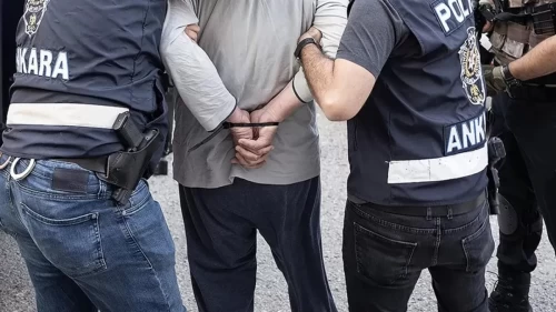FETÖ'nün mahrem yapılandırmasına darbe! Gizli haberleşme ağları deşifre edildi