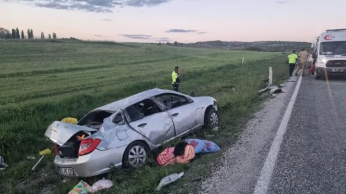 Bayram dönüşü acı haber: Şarampole devrilen otomobilde bir ölü, üç yaralı!