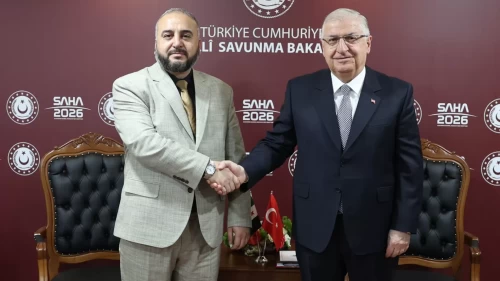 Bakan Güler, Suriye Savunma Bakanı Kasra ile SAHA 2026’da görüştü
