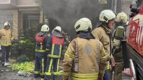 İstanbul'da market deposunda yangın