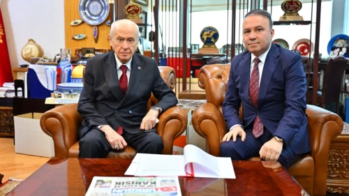 MHP Genel Başkanı Devlet Bahçeli taraflara sağduyu çağrısı yaptı: "CHP'de arınma ve yeni şeyler söyleme vakti"
