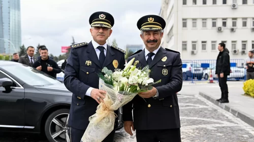 Ankara Emniyet Müdürlüğü'ne atanan Maksut Yüksek, görevi devrealdı