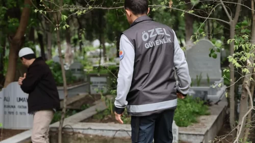 Sahte hocanın foyası dua okuyamayınca ortaya çıktı!